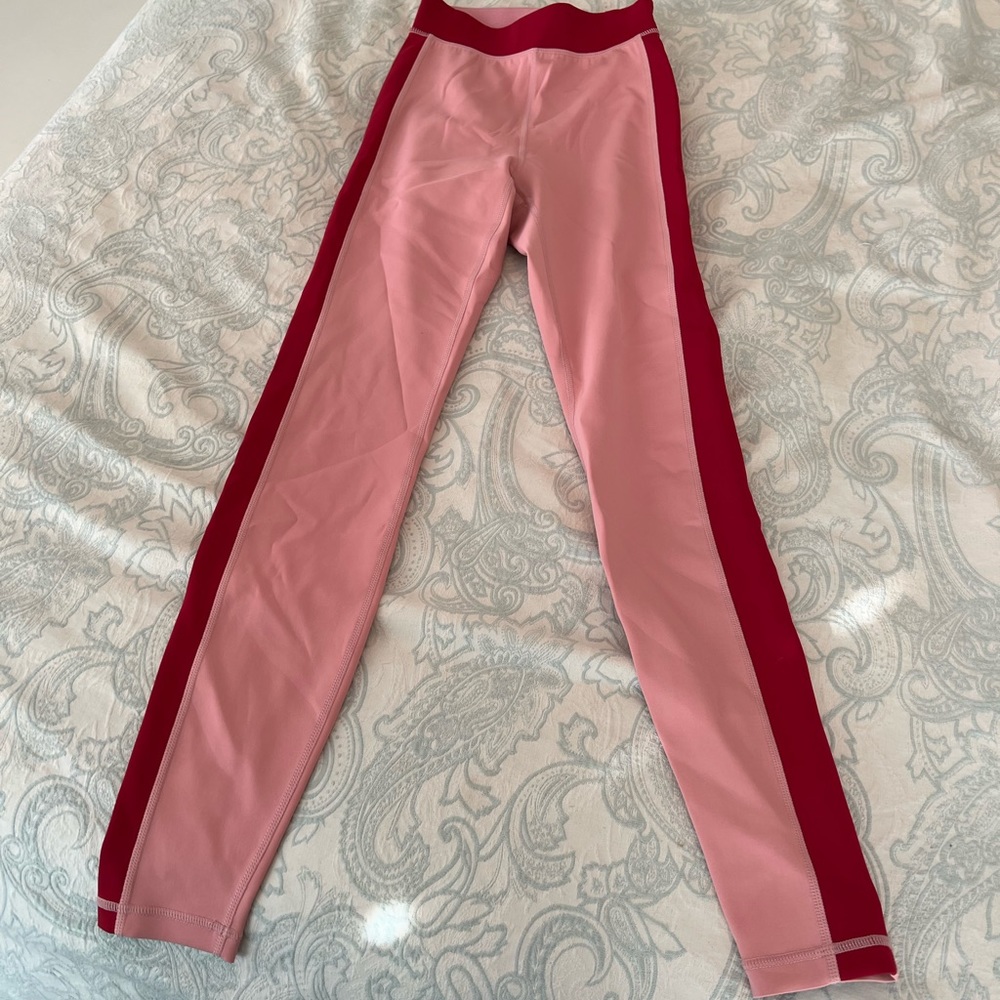 athletic leggings